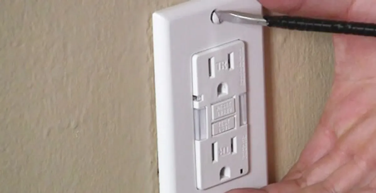 gfc outlets service securing and mounting ground fault circuit interrupter outlet by certified electricians in Chandler, AZ